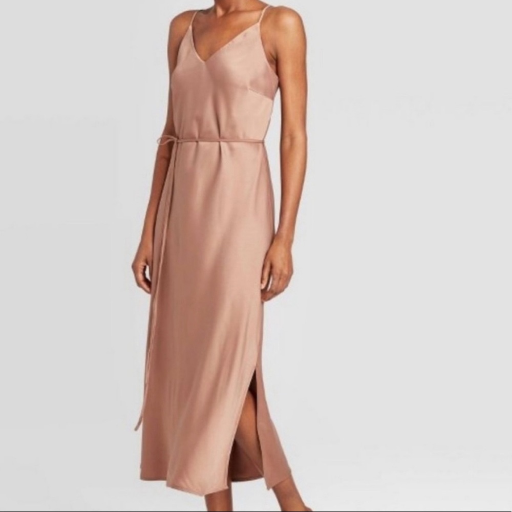 Silky maxi dress ✵✵